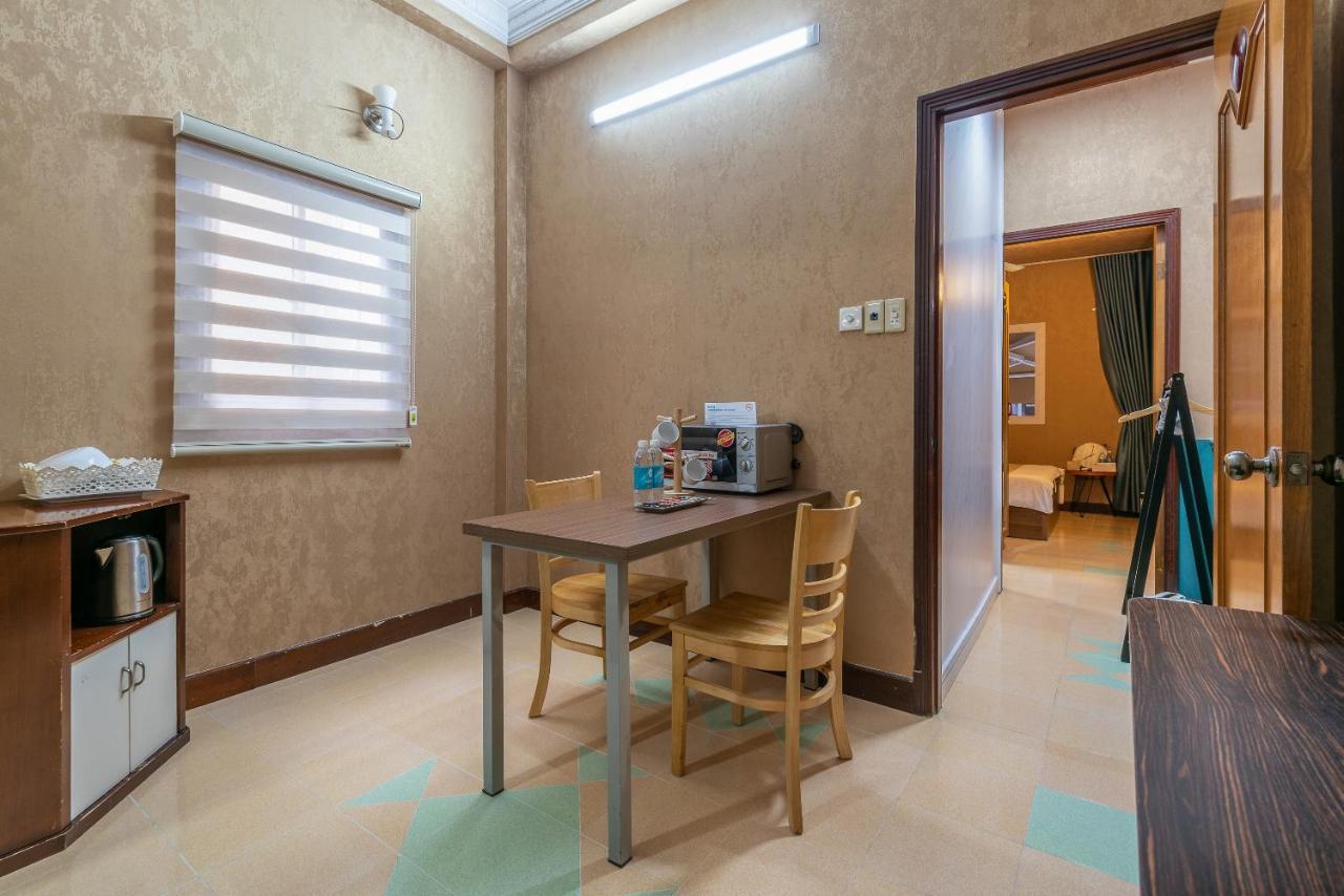 Cozrum Homes - Delightful Corner 2 Ho-Chi-Minh-Stadt Exterior foto